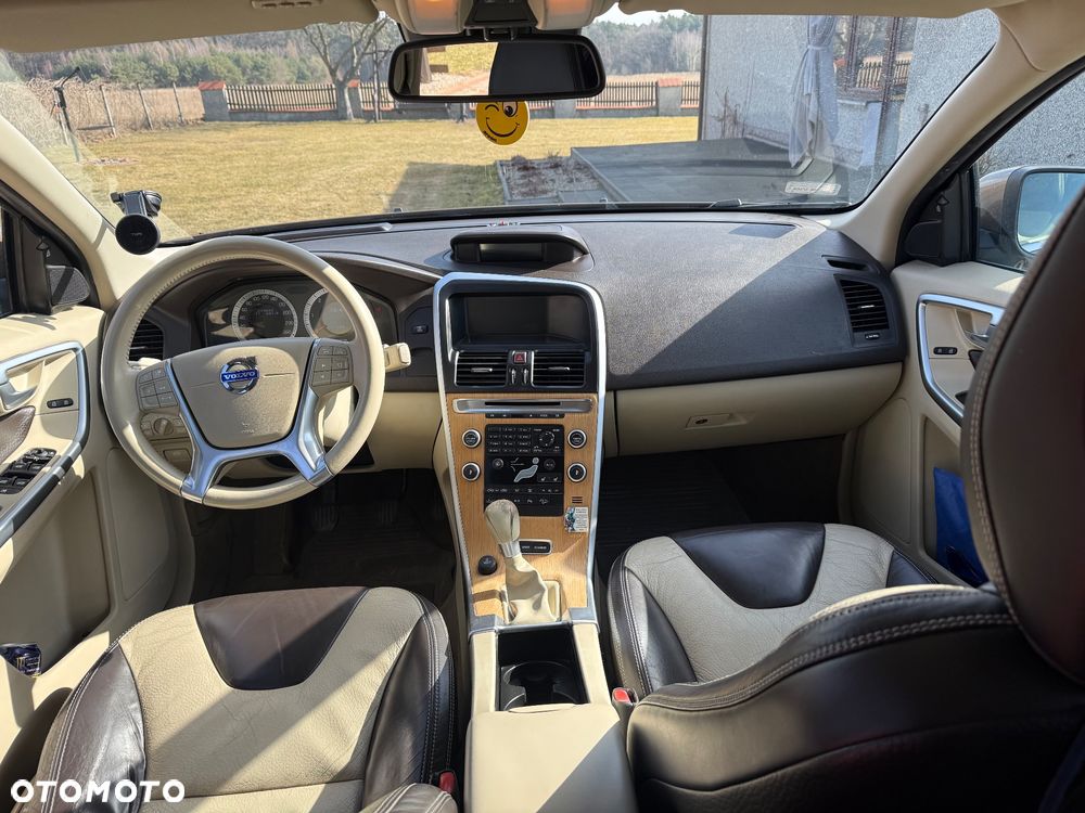Volvo XC 60 D5 AWD Summum - 7