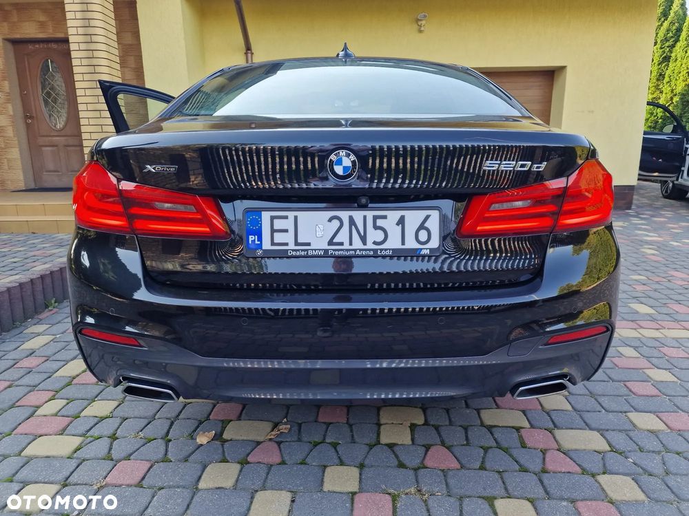 BMW Seria 5 520d xDrive - 6