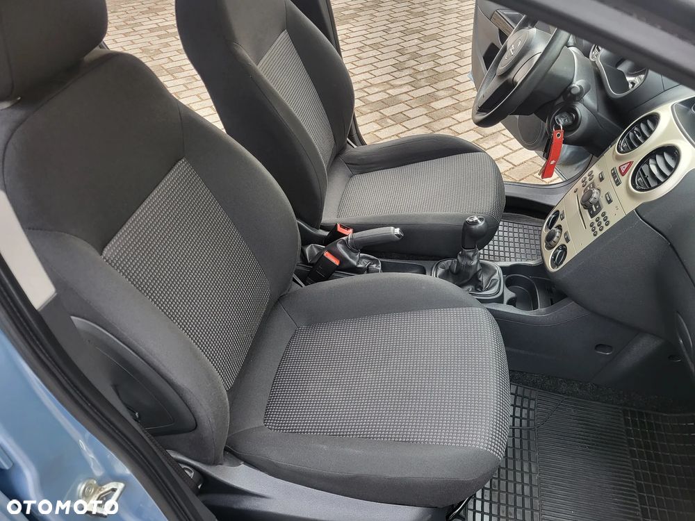 Opel Corsa 1.2 16V - 24