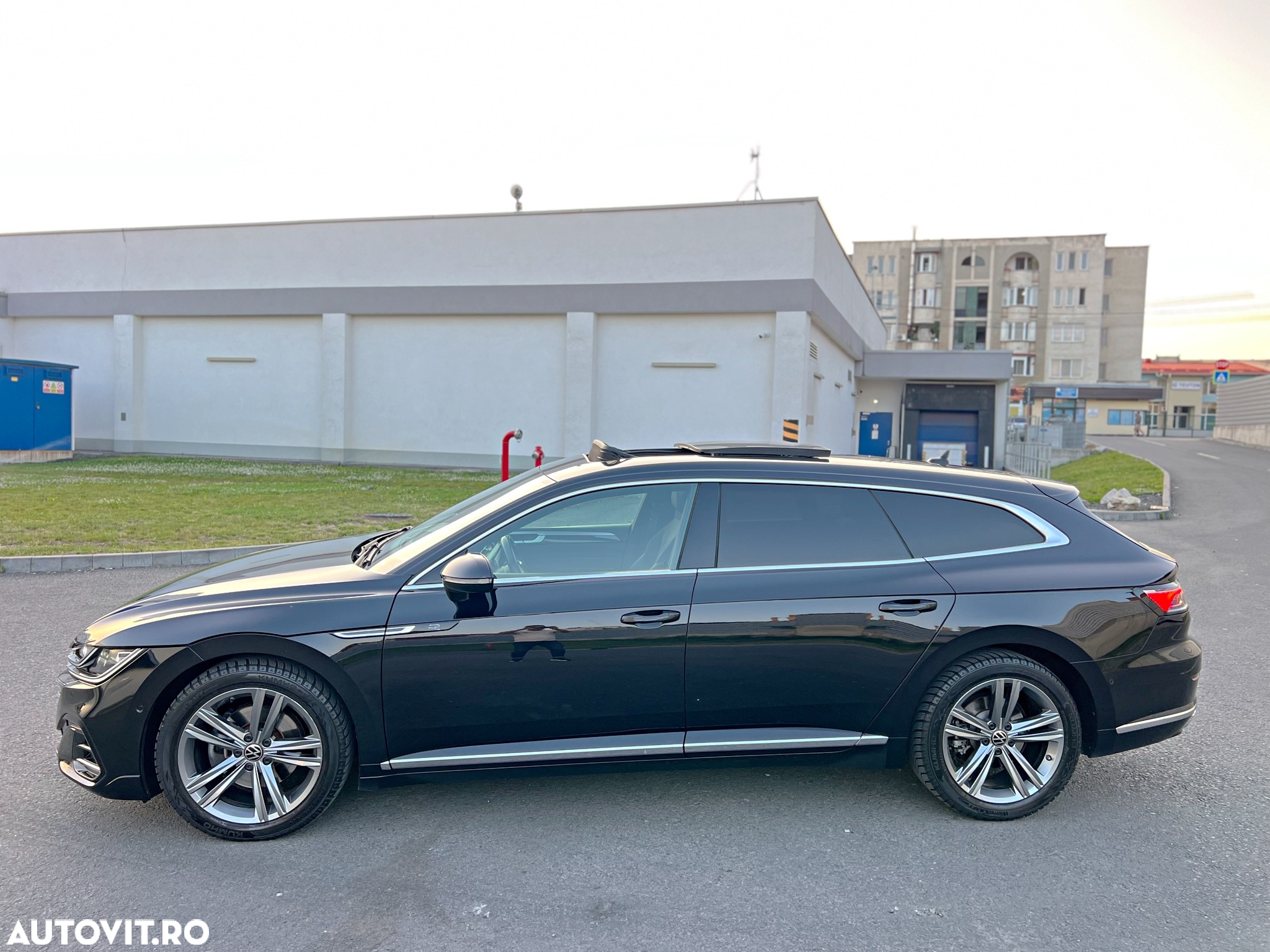 Volkswagen ARTEON Shooting Brake 2.0 TDI SCR DSG R-Line - 18
