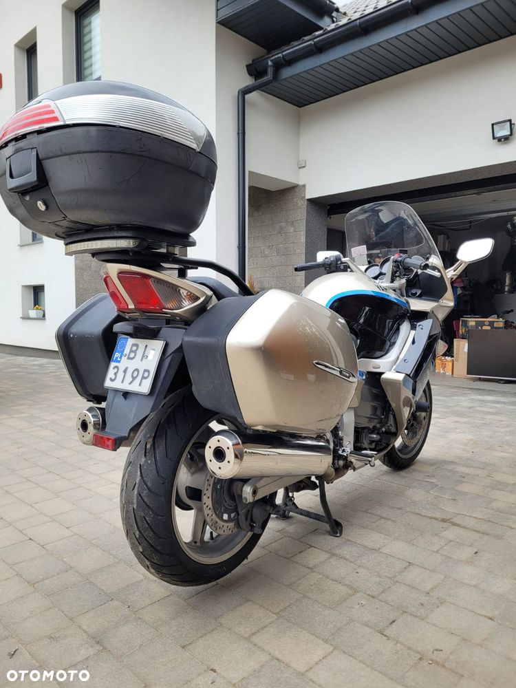 Yamaha FJR - 7