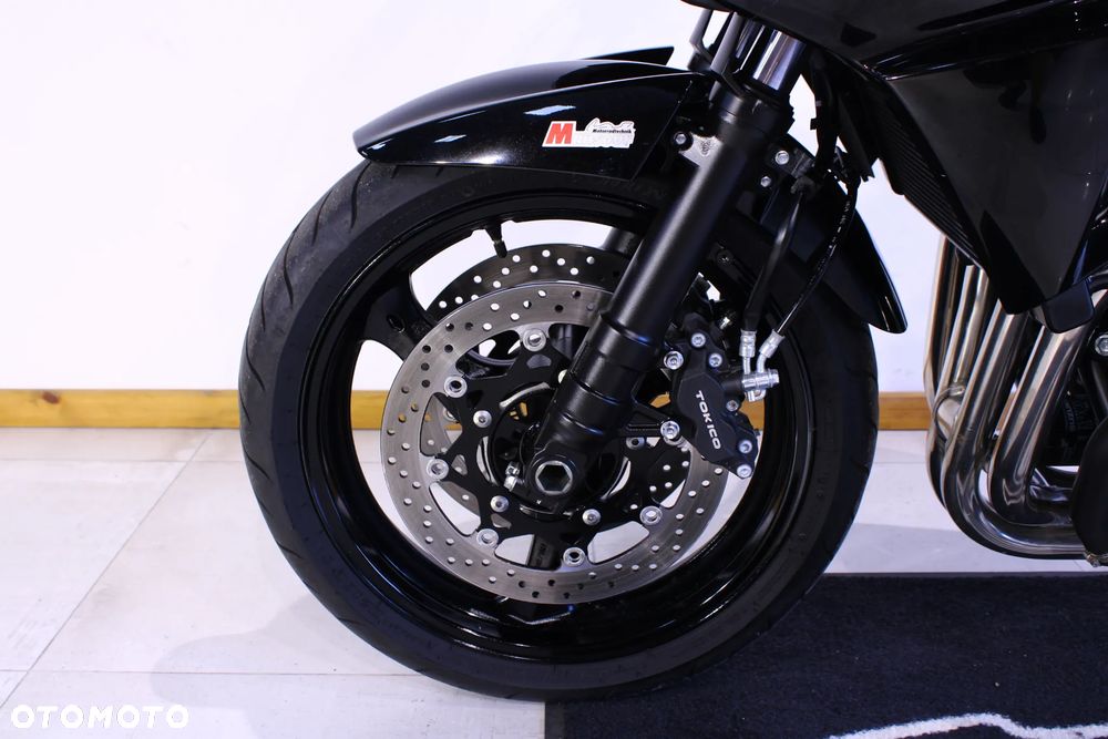 Suzuki Bandit - 25