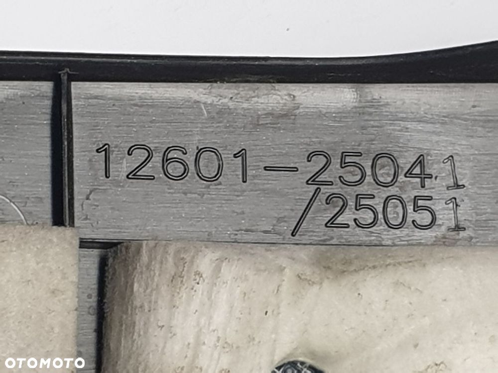 LEXUS ES 300h gen VII 18-21 r Pokrywa Osłona Górna Silnika - 19
