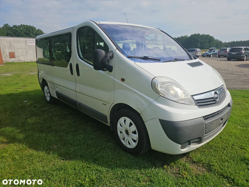 Opel Vivaro - 12