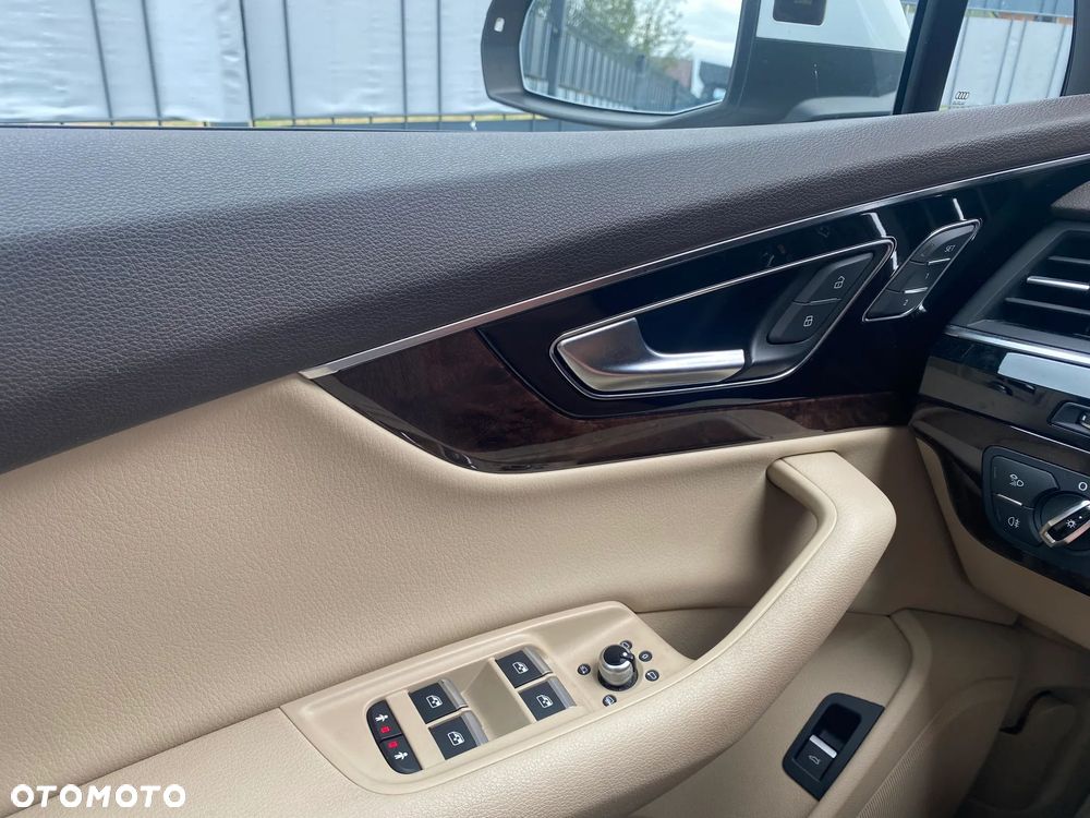 Audi Q7 3.0 TFSI Quattro Tiptr - 15