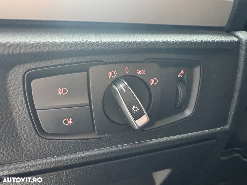 BMW Seria 1 116i Aut. Sport Line - 8