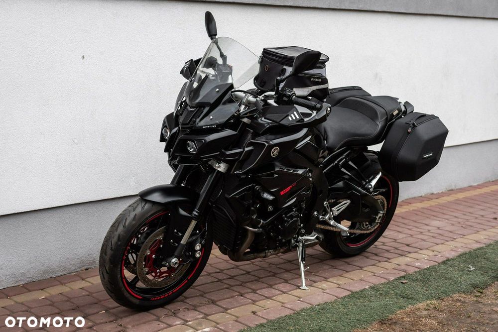 Yamaha MT - 8