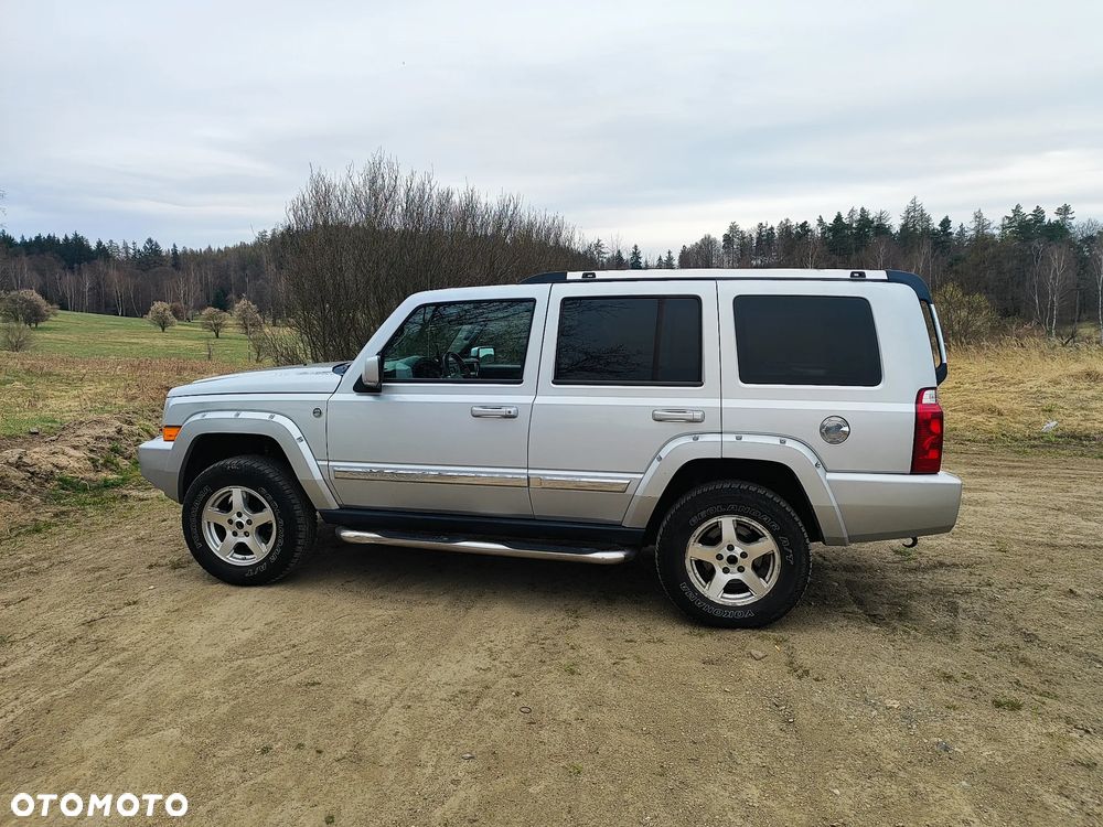 Jeep Commander 5.7 V8 HEMI Automatik Limited - 6