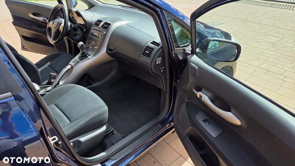 Toyota Auris 1.4 D-4D Luna MM - 5