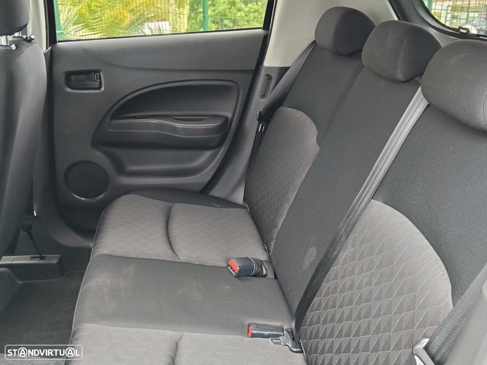 Mitsubishi Space Star 1.2 Intense - 13