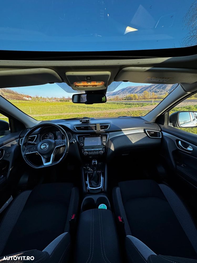 Nissan Qashqai 1.6 DCI Xtronic N-Connecta - 11