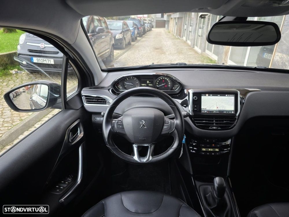 Peugeot 2008 1.6 BlueHDi Allure - 6