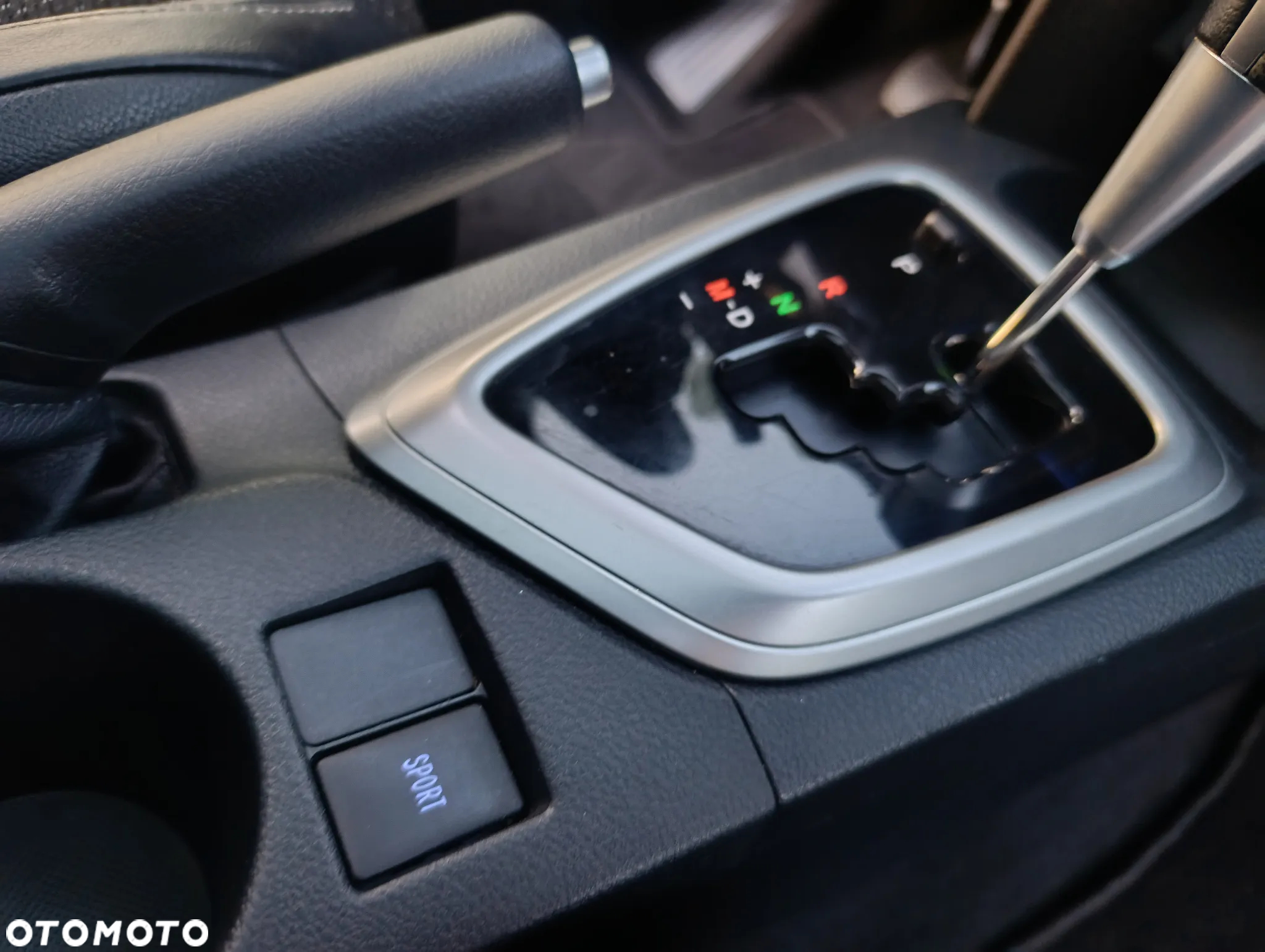 Toyota Auris 1.6 Valvematic Multidrive S Executive - 30