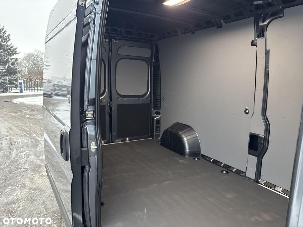 Toyota PROACE MAX - 16