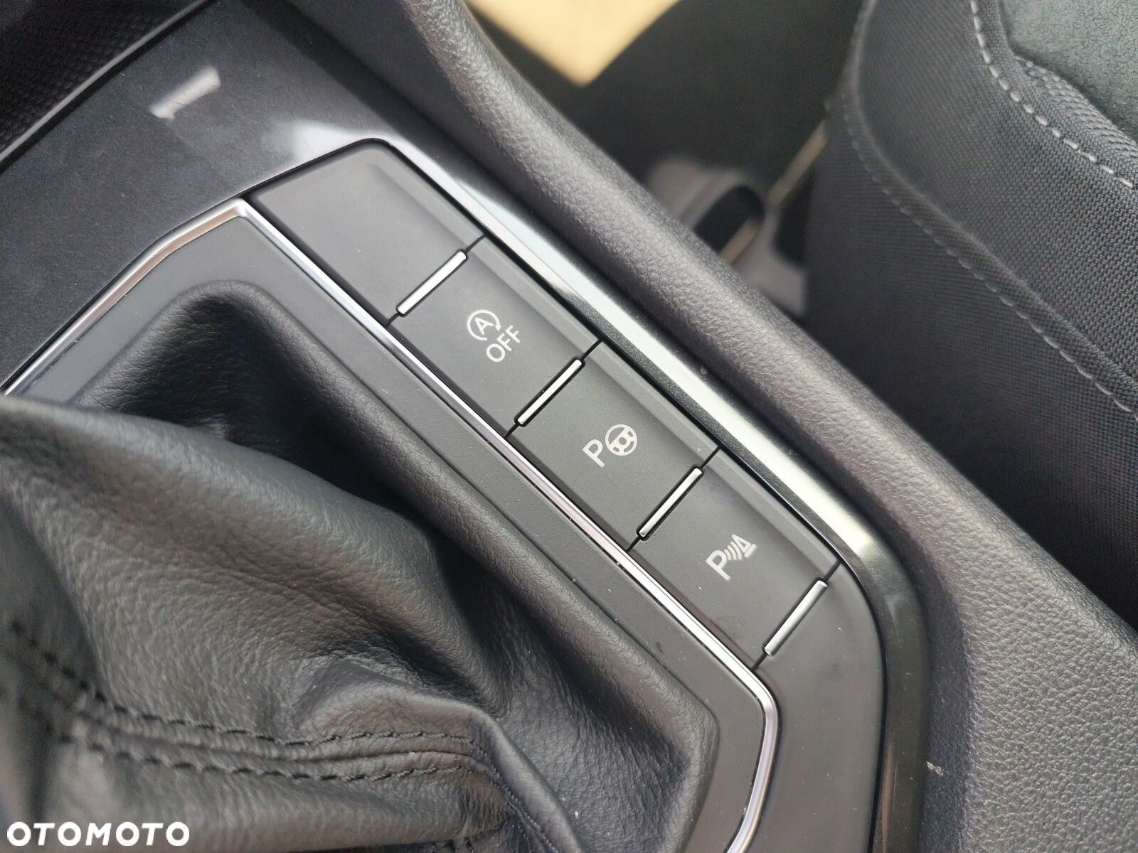 Volkswagen Tiguan - 25
