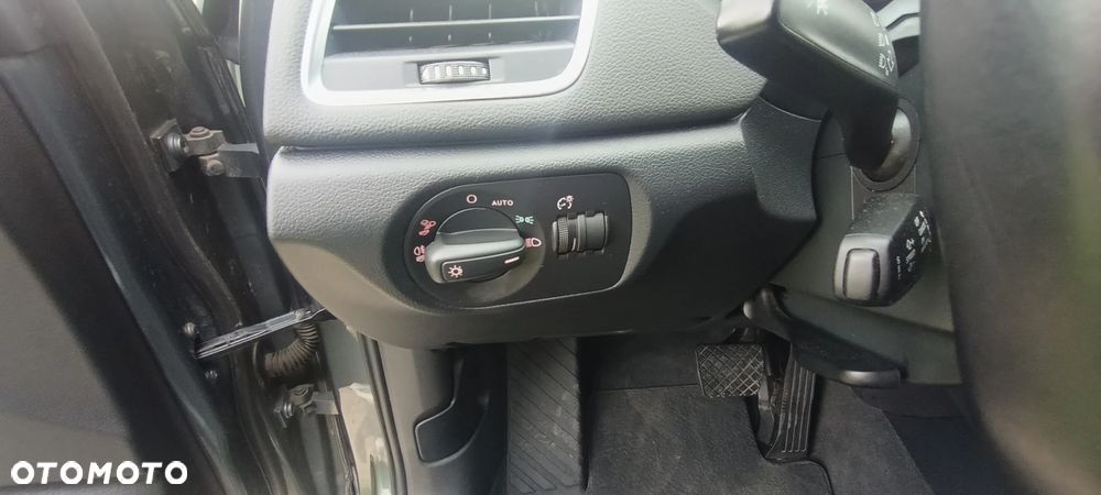 Audi Q3 2.0 TDI Quattro Design S tronic - 29