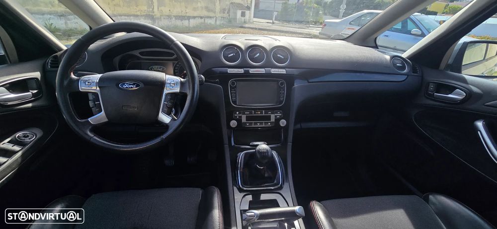 Ford S-Max 2.2 TDCi DPF Titanium - 7