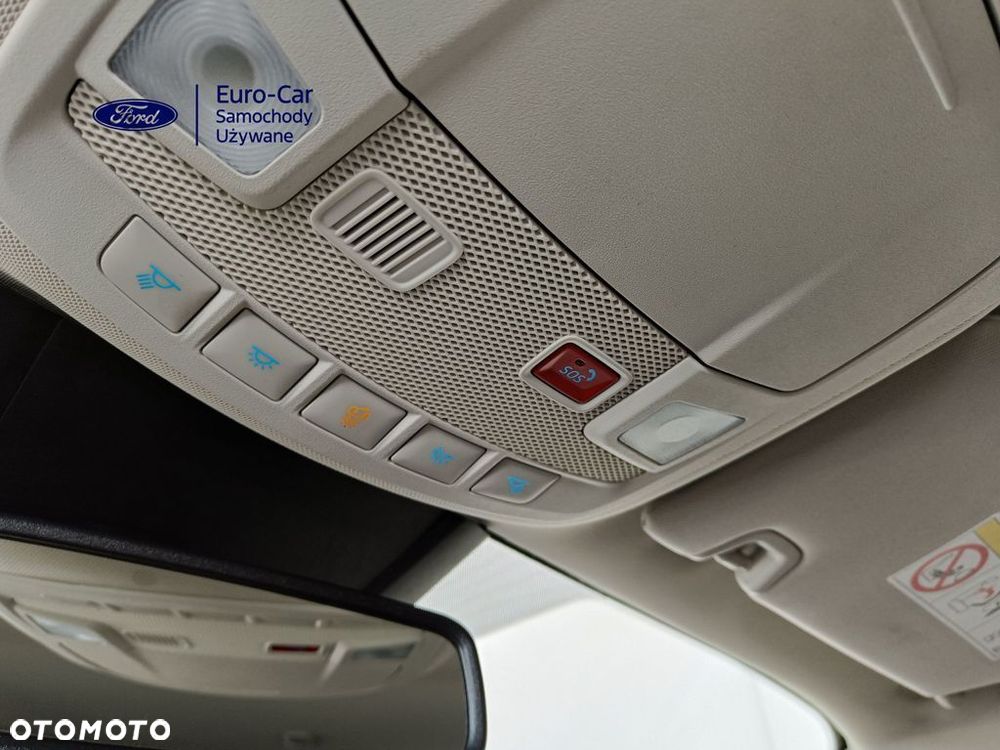 Ford Mondeo 2.0 EcoBlue Titanium - 26