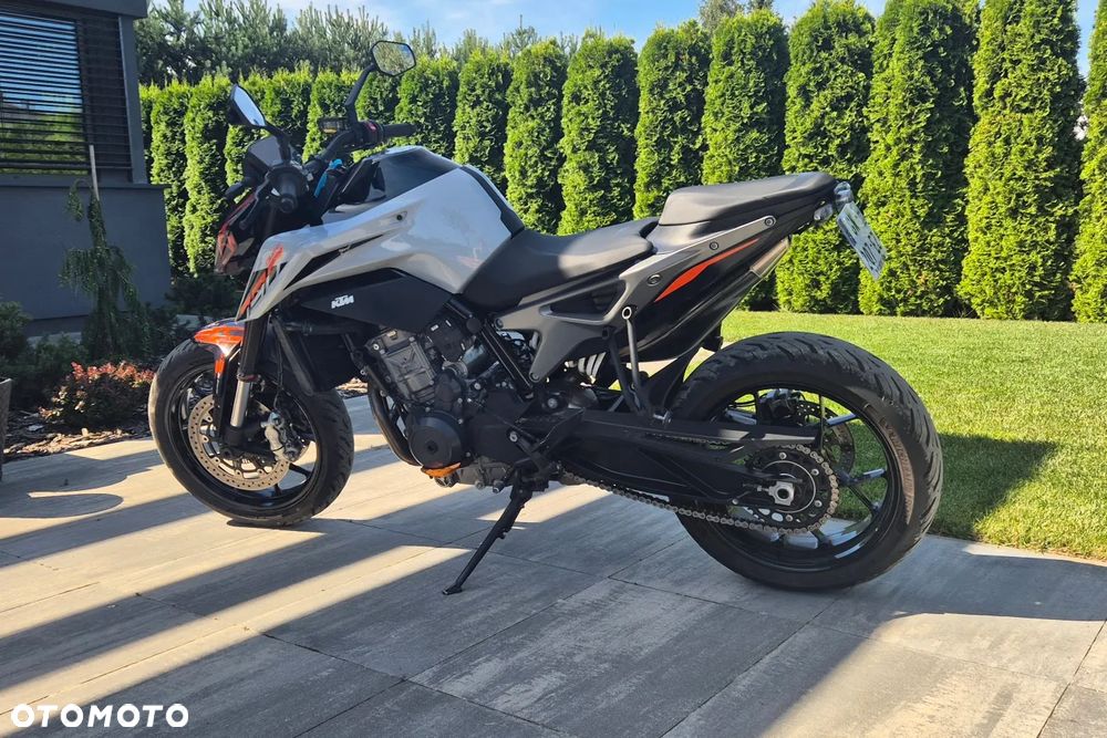 KTM Duke - 4