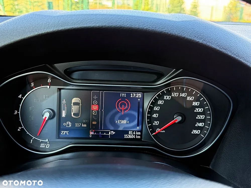 Ford Mondeo 2.0 TDCi Titanium - 37