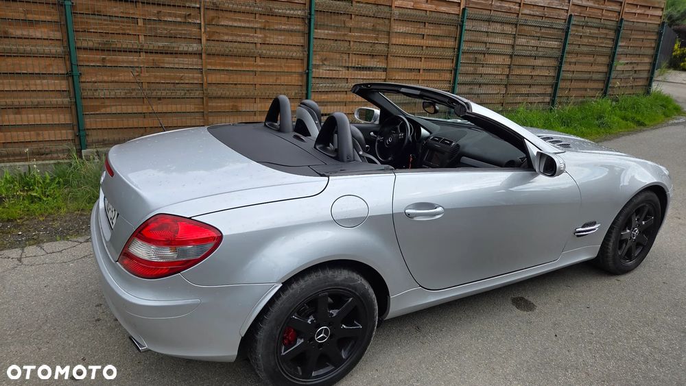 Mercedes-Benz SLK - 17