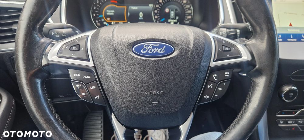 Ford S-Max 2.0 EcoBlue Titanium - 20