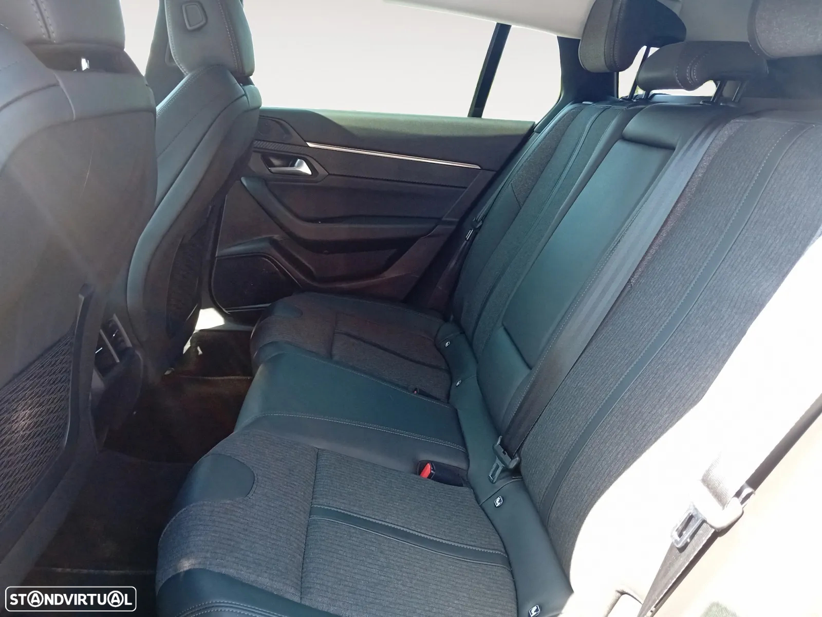 Peugeot 508 SW 1.5 BlueHDi Allure EAT8 - 15