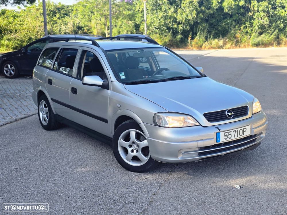 Opel Astra Caravan 2.0 DTi Club - 1