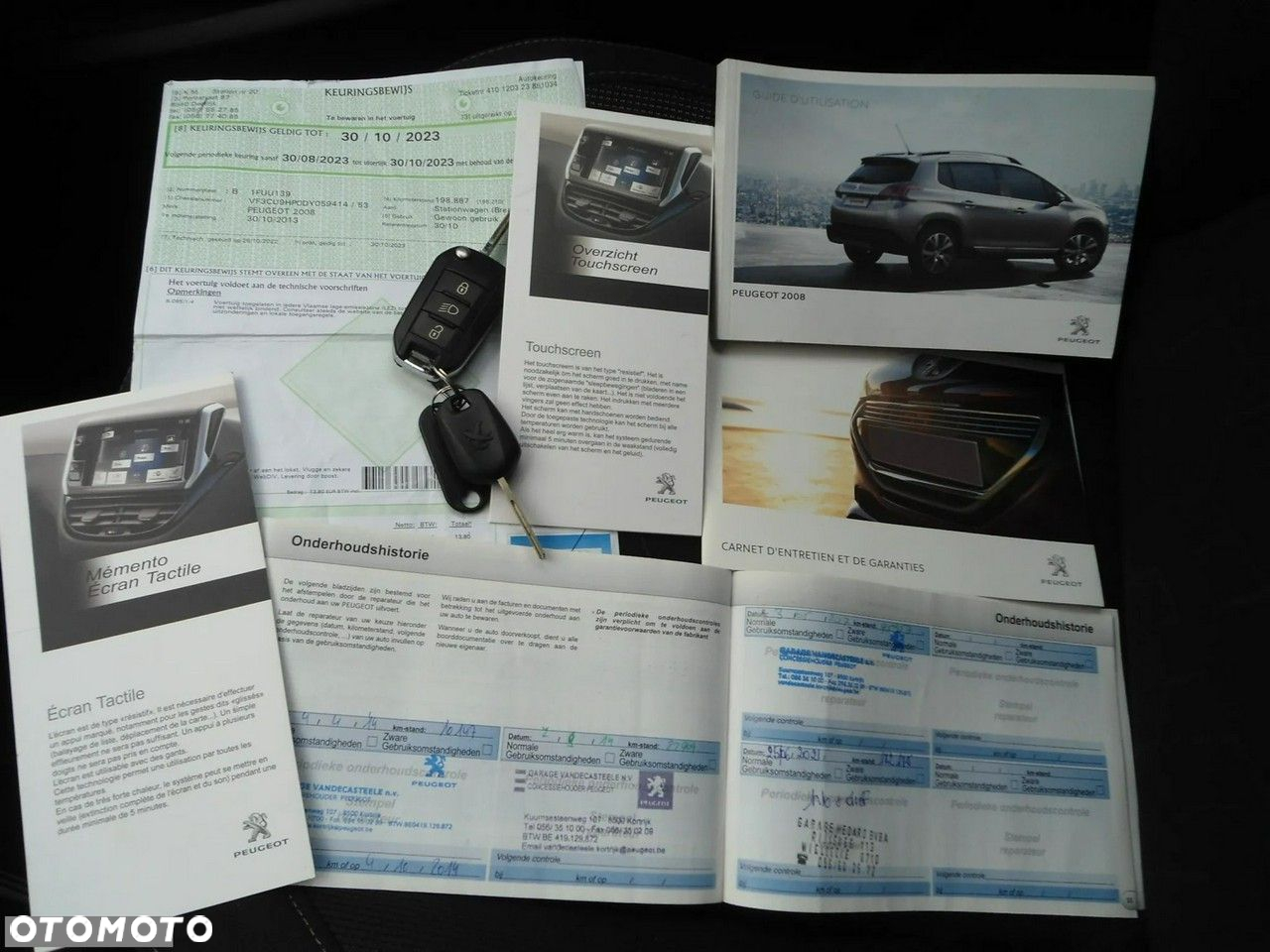Peugeot 2008 1.6 e-HDi Allure S&S - 40