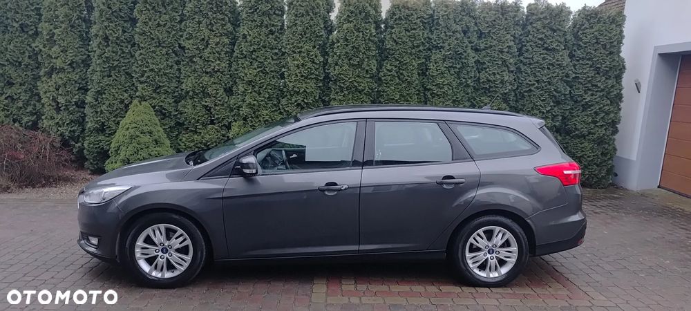 Ford Focus 1.0 EcoBoost SYNC Edition ASS - 2