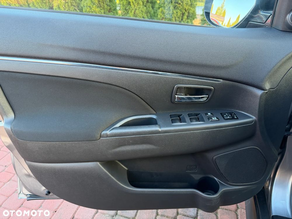 Mitsubishi ASX 1.8 DI-D 2WD Diamant Edition - 25