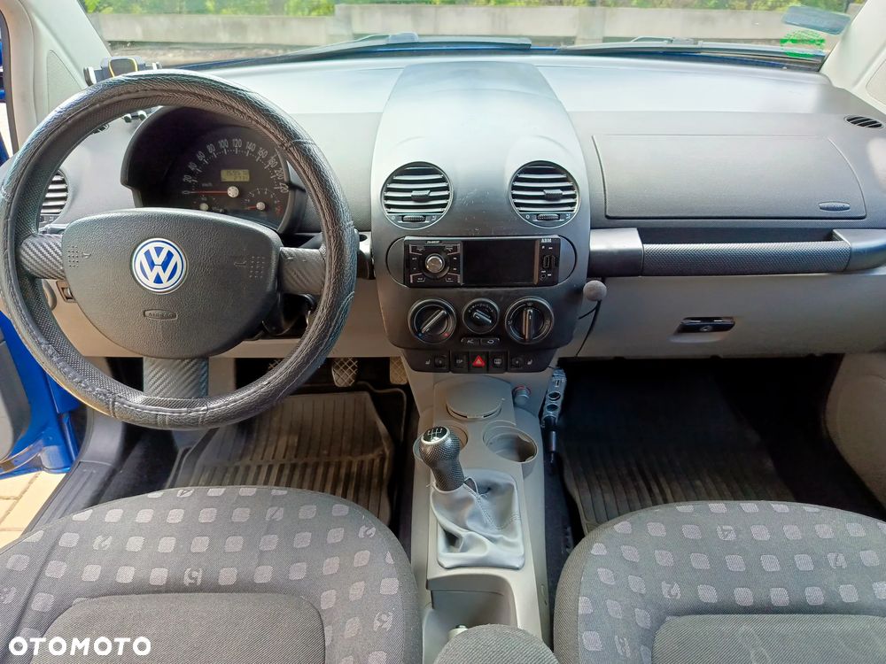 Volkswagen New Beetle 2.0 - 13