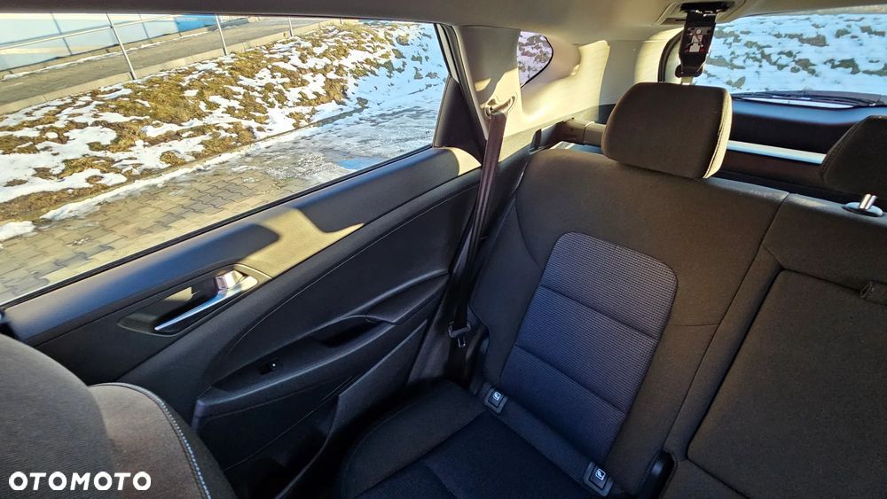 Hyundai Tucson 1.6 T-GDI Comfort 4WD DCT - 34