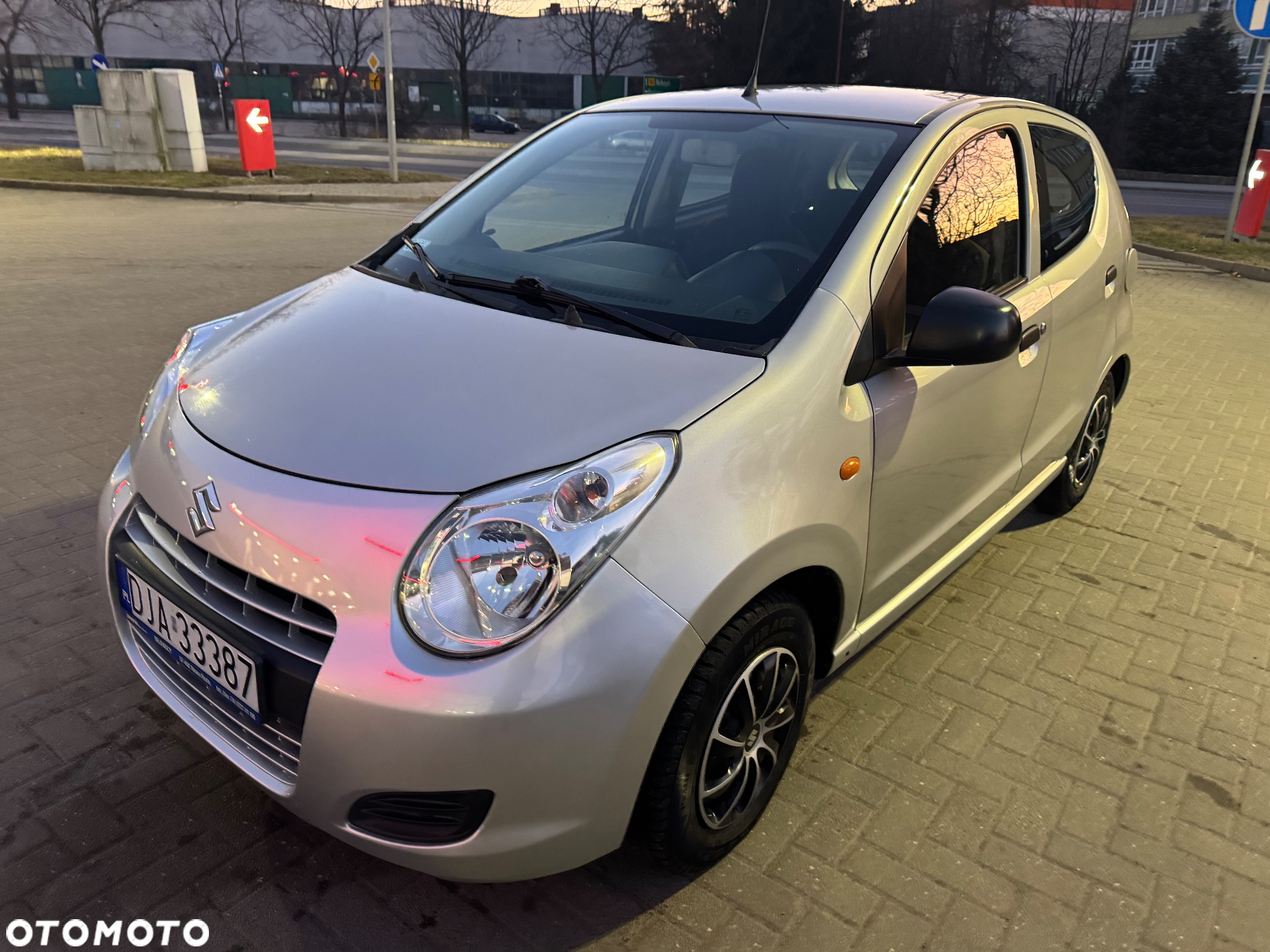 Suzuki Alto 1.0 Comfort - 16