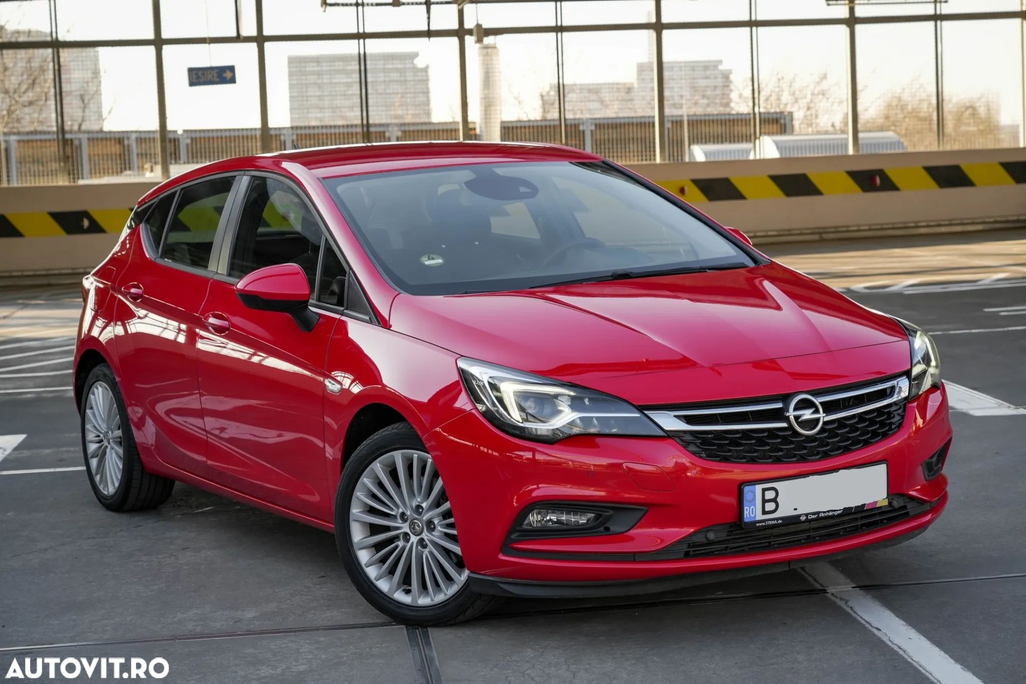 Opel Astra 1.6 CDTI Automatik Active - 1