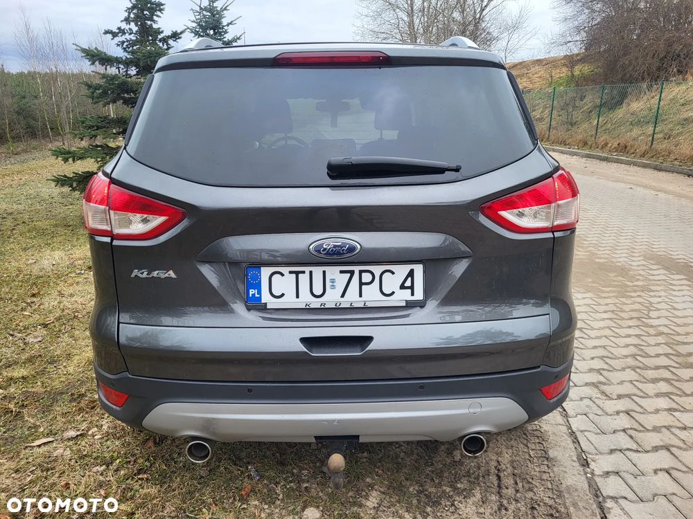 Ford Kuga 2.0 TDCi 4x4 Titanium - 4