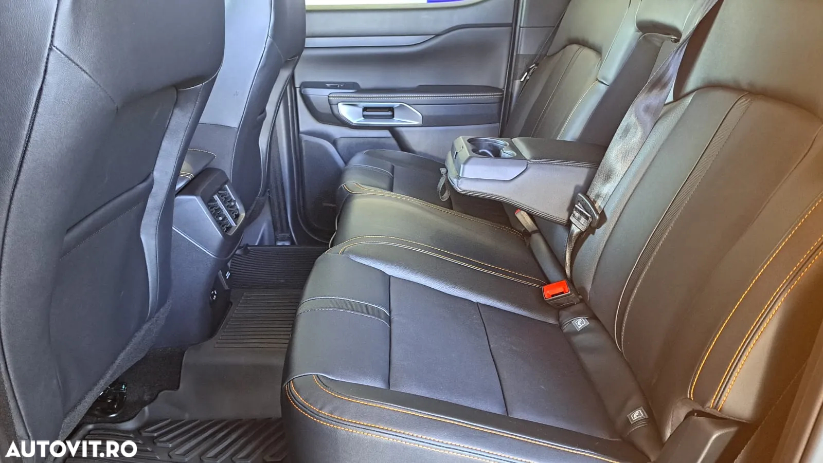 Ford Ranger Pick-Up 3.0 TD 240 CP 10AT 4x4 Double Cab Wildtrak - 25