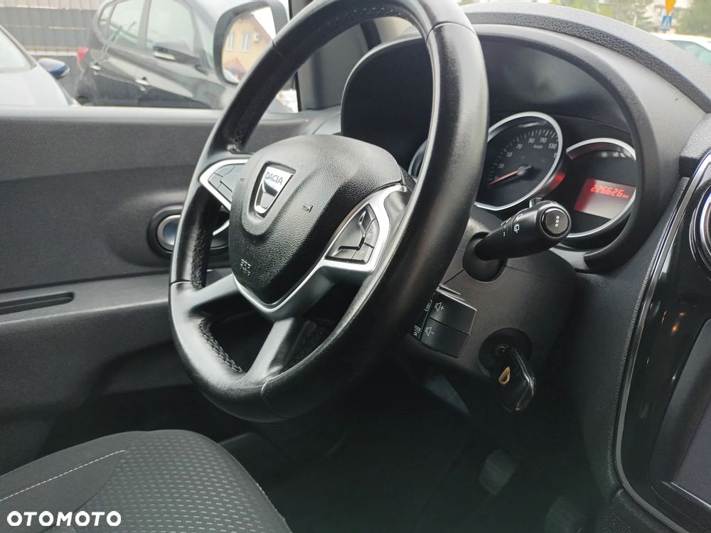 Dacia Lodgy 1.6 SCe Open S&S - 36