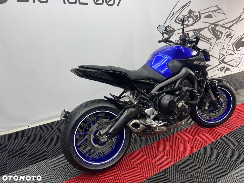Yamaha MT - 4