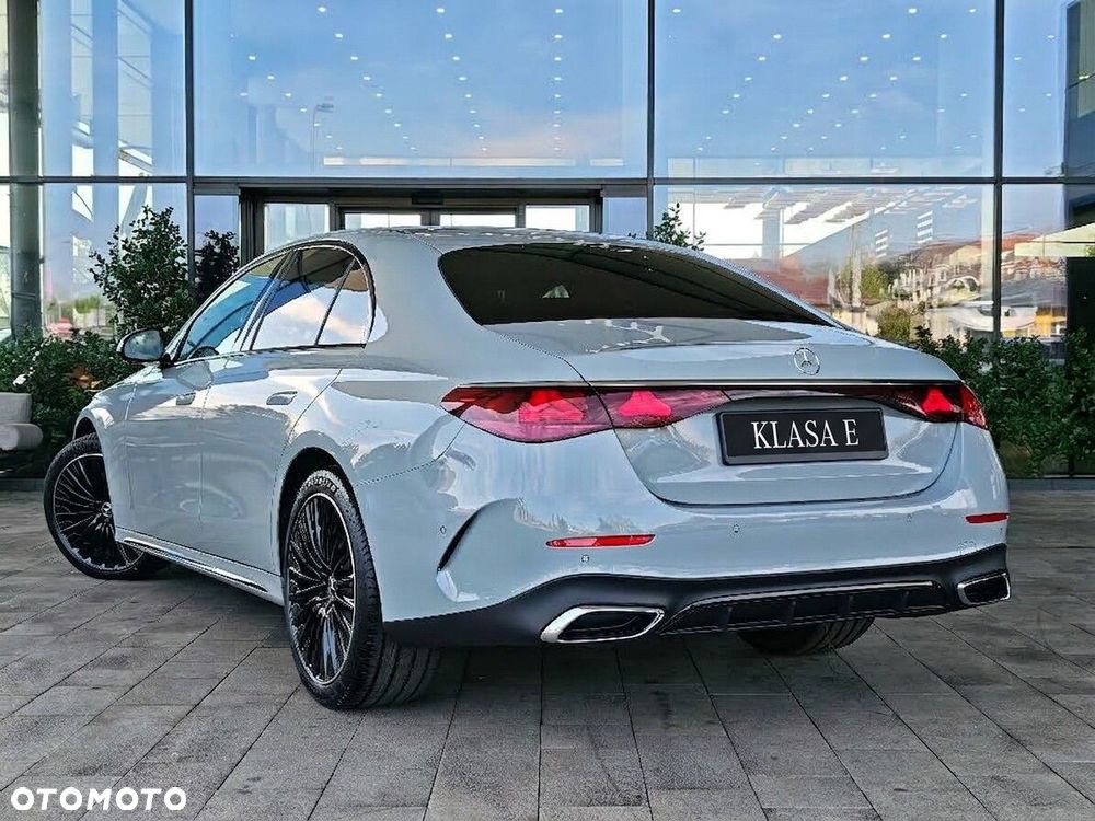 Mercedes-Benz Klasa E - 7