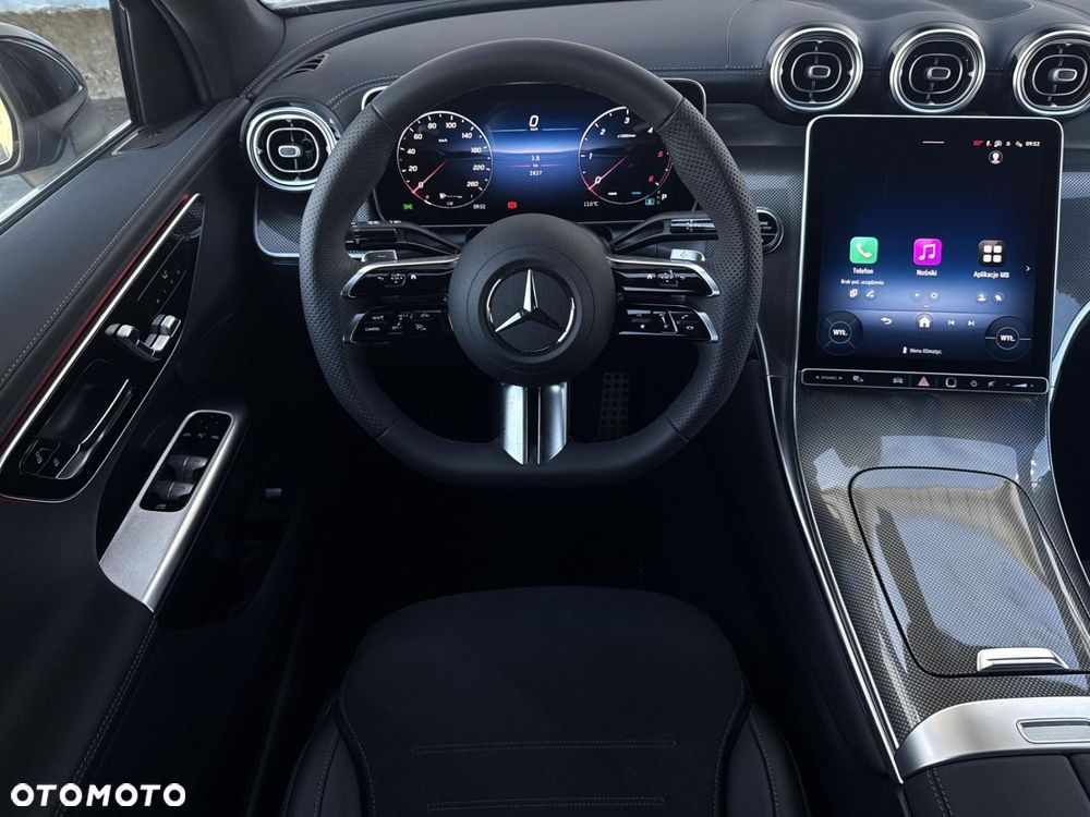 Mercedes-Benz GLC - 14