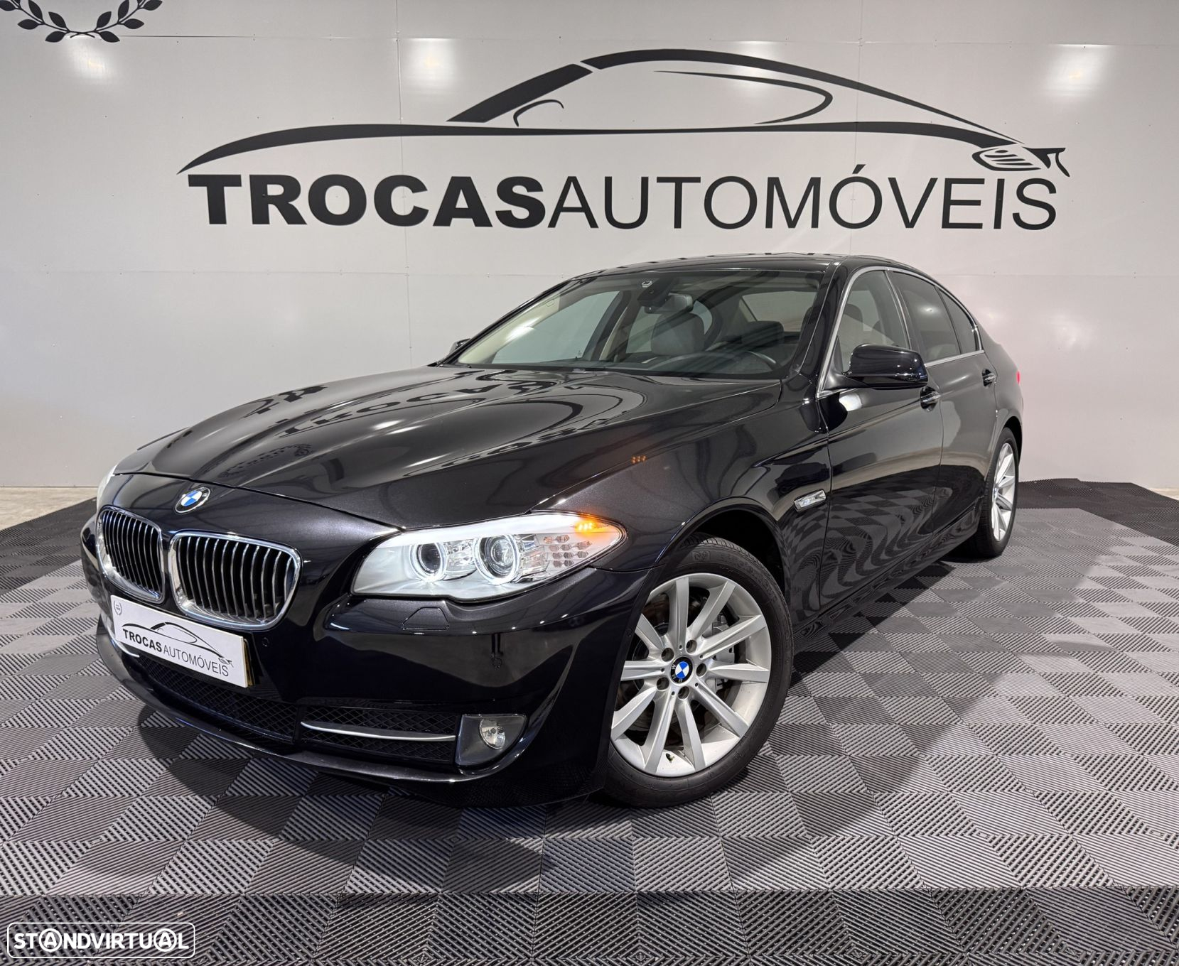 BMW 535 d Exclusive Auto - 8