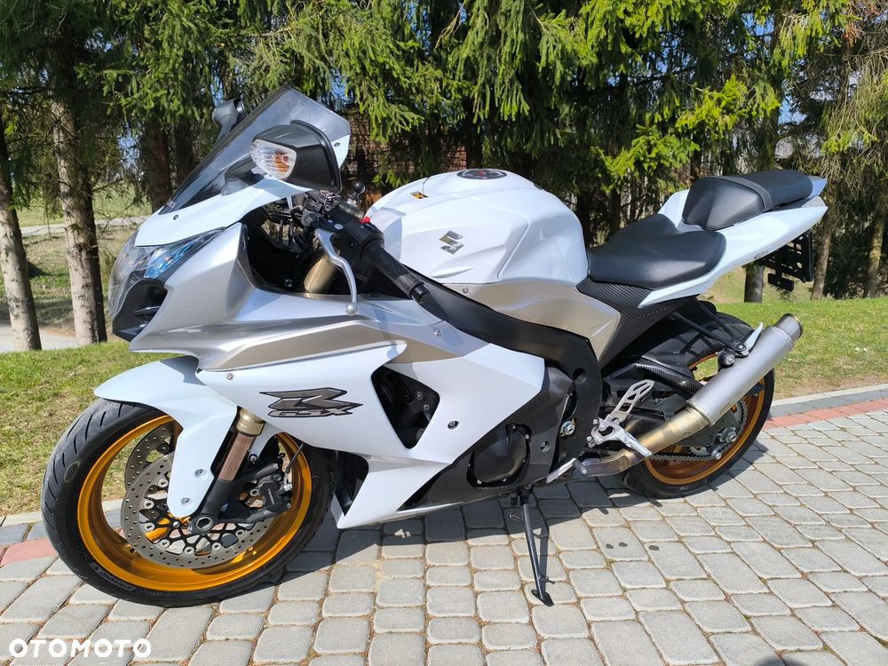 Suzuki GSX-R - 2