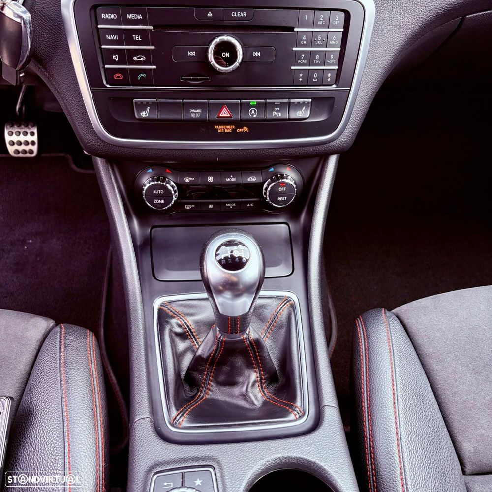 Mercedes-Benz CLA 200 - 10