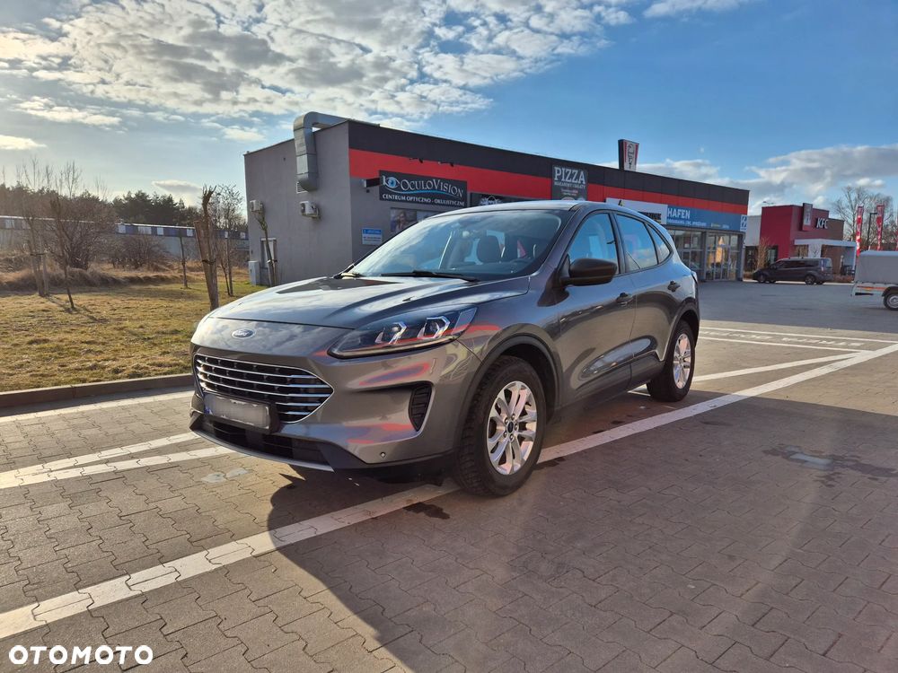 Ford Kuga - 10