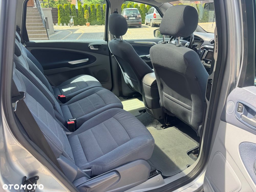 Ford S-Max 2.0 TDCi DPF Champions Edition - 26