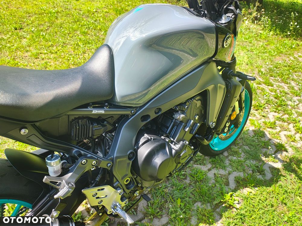 Yamaha MT - 12