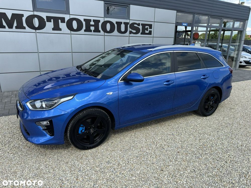 Kia Ceed - 9