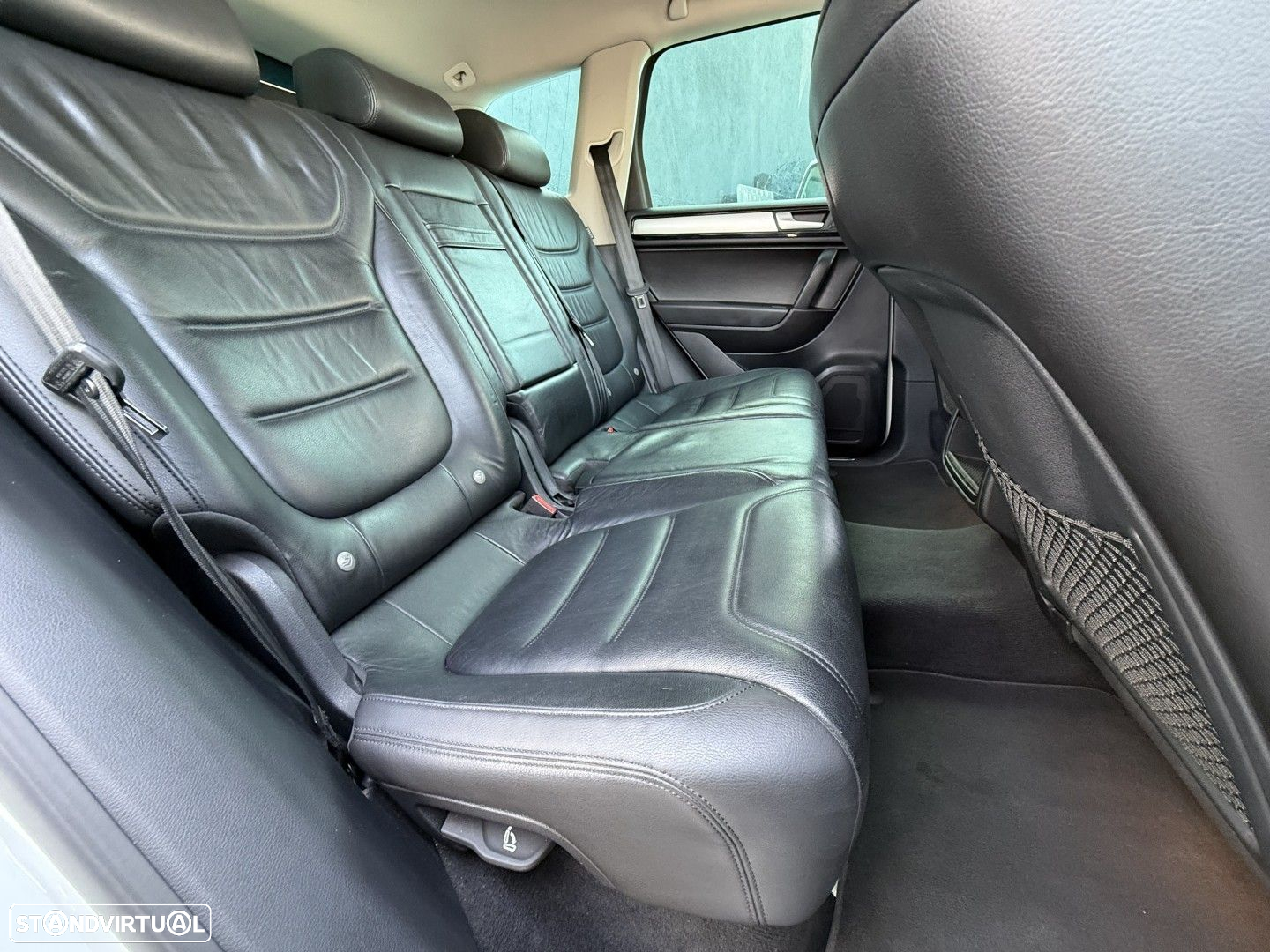 VW Touareg 3.0 V6 TDI Blue Motion DPF Auto Exclusive - 6