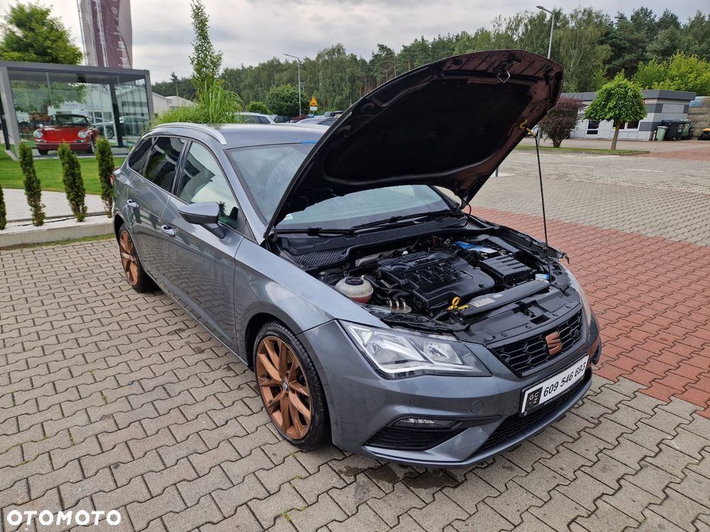 Seat Leon 2.0 TDI Xcellence S&S DSG - 2